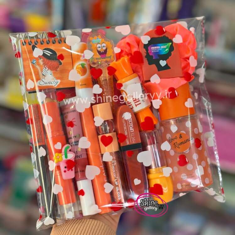 پک آرایشی فانتزی